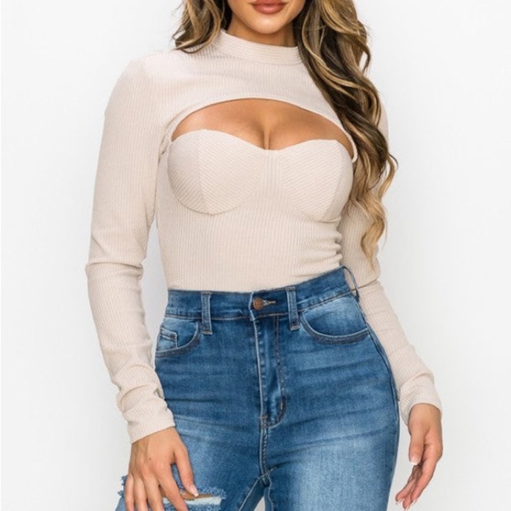 Long sleeve body suit